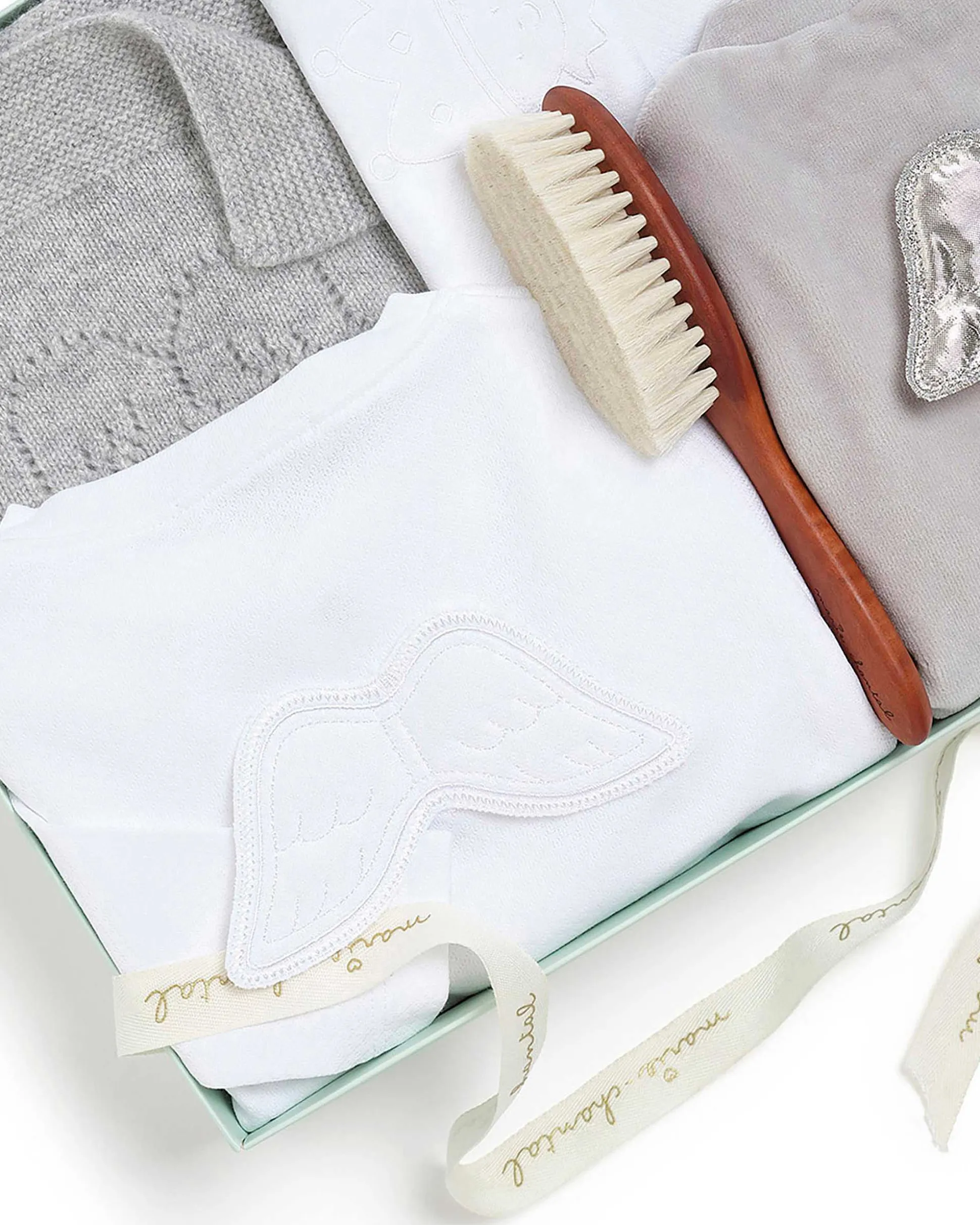 Mc'S Classics Gift Set - Grey & White